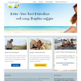 Mutter und Kind am Strand bei einer Mutter-Kind-Kur im Urlaub.